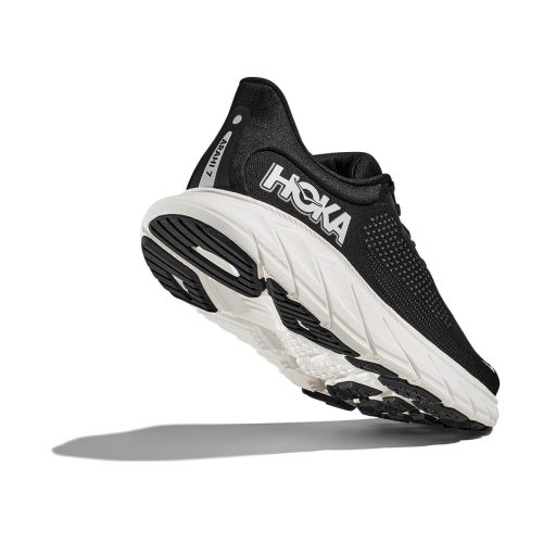 HokaArahi7runningshoes 0000s 0035 1147870 BWHT 4